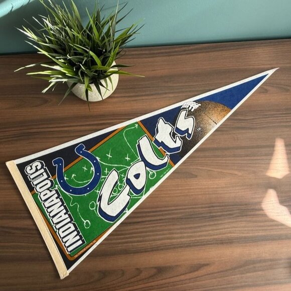 Vintage 1996 Indianapolis Colts Felt Pennant NFLP Tag Express - Picture 1 of 15